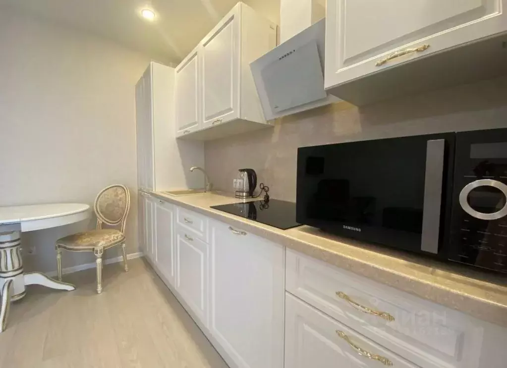 Студия Краснодарский край, Сочи Донская мкр, ул. Лавровая, 1Б (35.0 м) - Фото 0