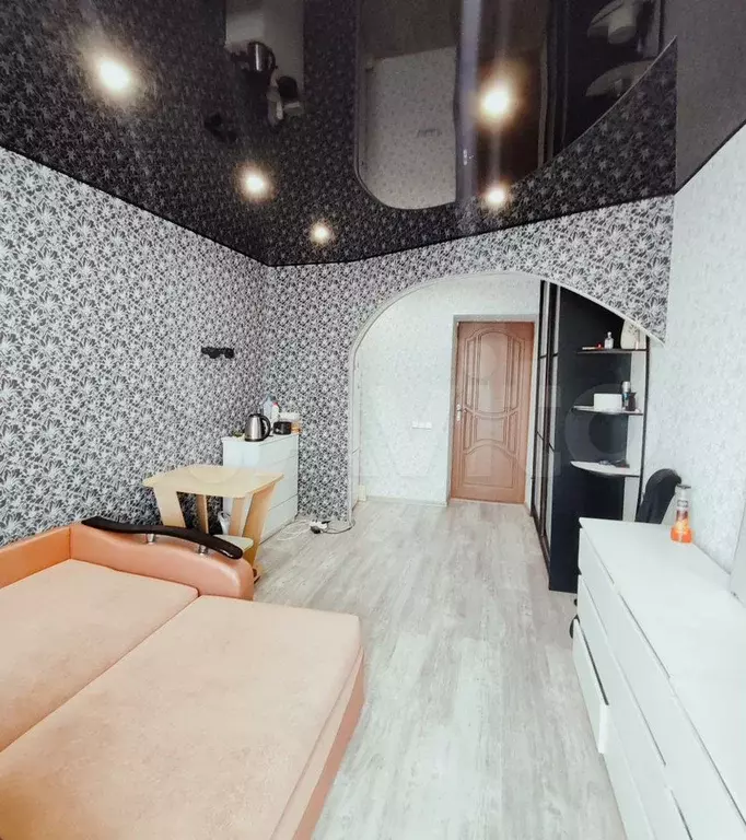Комната 16,6 м в 6-к., 3/5 эт. - Фото 1