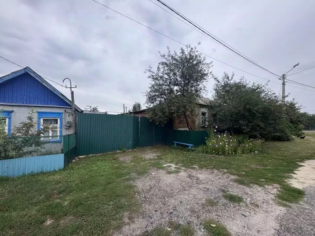 Дом в Белгородская область, Валуйки Вишневый пер. (66 м) - Фото 1