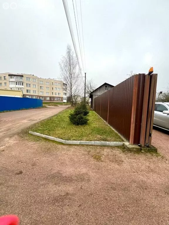 Дом в городской посёлок Дубровка, улица 2-й Пятилетки, 4 (800 м) - Фото 1