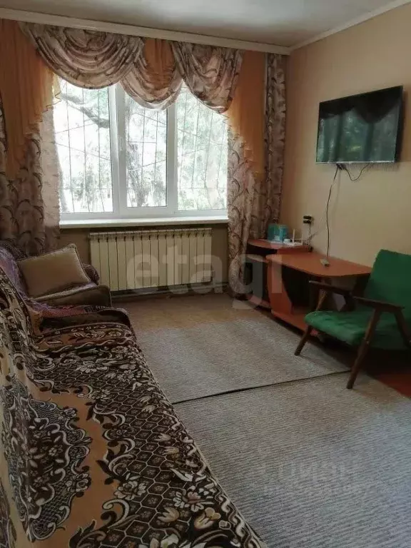 3-к кв. Крым, Черноморское пгт ул. Чапаева, 8 (42.0 м) - Фото 1