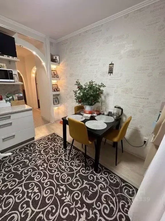 3-к кв. Ямало-Ненецкий АО, Ноябрьск ул. 8 Марта, 2 (64.9 м) - Фото 2