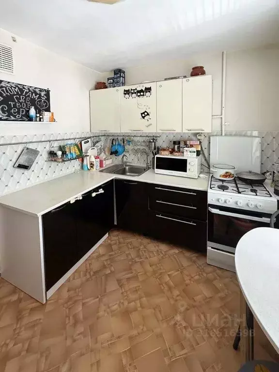 2-к кв. Чувашия, Чебоксары просп. 9-й Пятилетки, 15 (49.7 м) - Фото 0