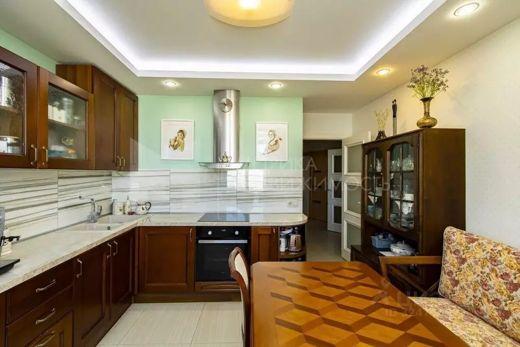 3-к кв. Тюменская область, Тюмень Советская ул., 65к1 (78.6 м) - Фото 1