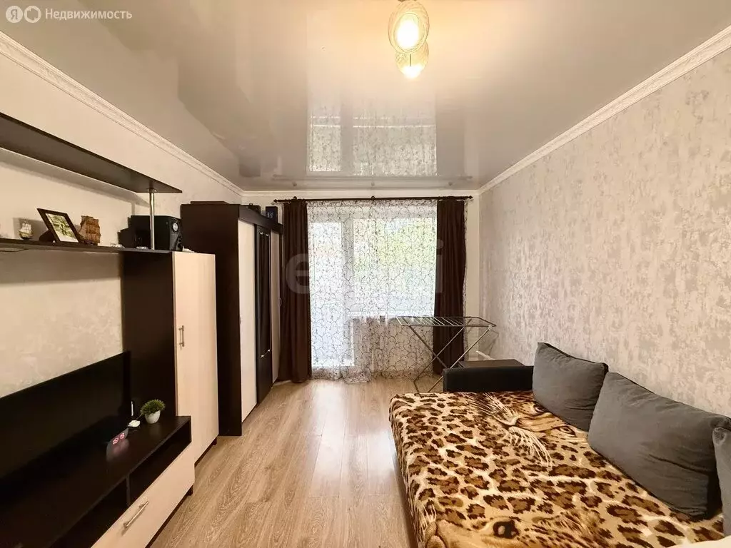 1-комнатная квартира: Челябинск, улица Чайковского, 12 (32 м) - Фото 1