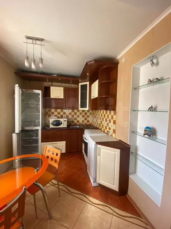 2-к. квартира, 51 м, 4/9 эт. - Фото 1