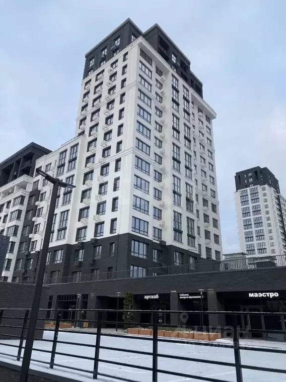 2-к кв. Тюменская область, Тюмень ул. Братьев Бондаревых, 5 (60.6 м) - Фото 2