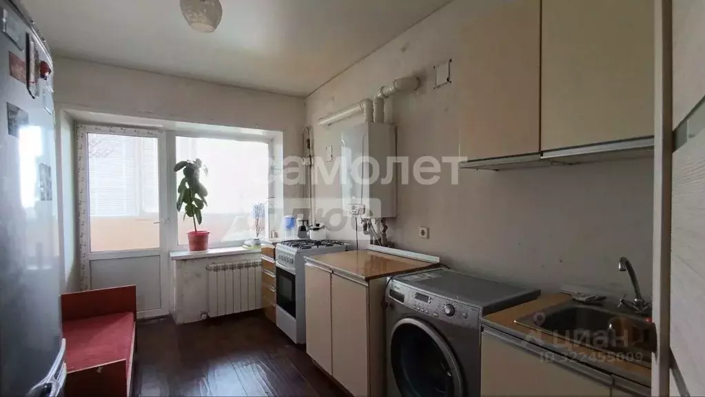 1-к кв. Оренбургская область, Бузулук 1 Мая ул., 34 (32.2 м) - Фото 1