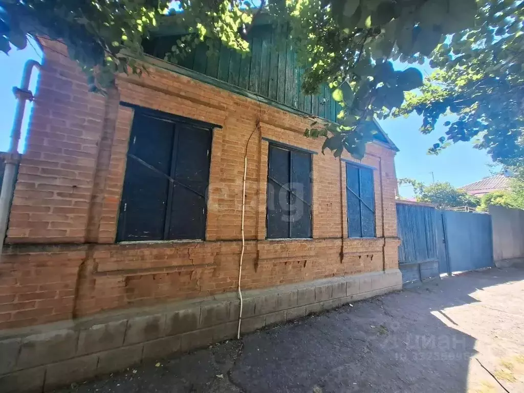 Дом в Краснодарский край, Ейск ул. Энгельса (46 м) - Фото 1