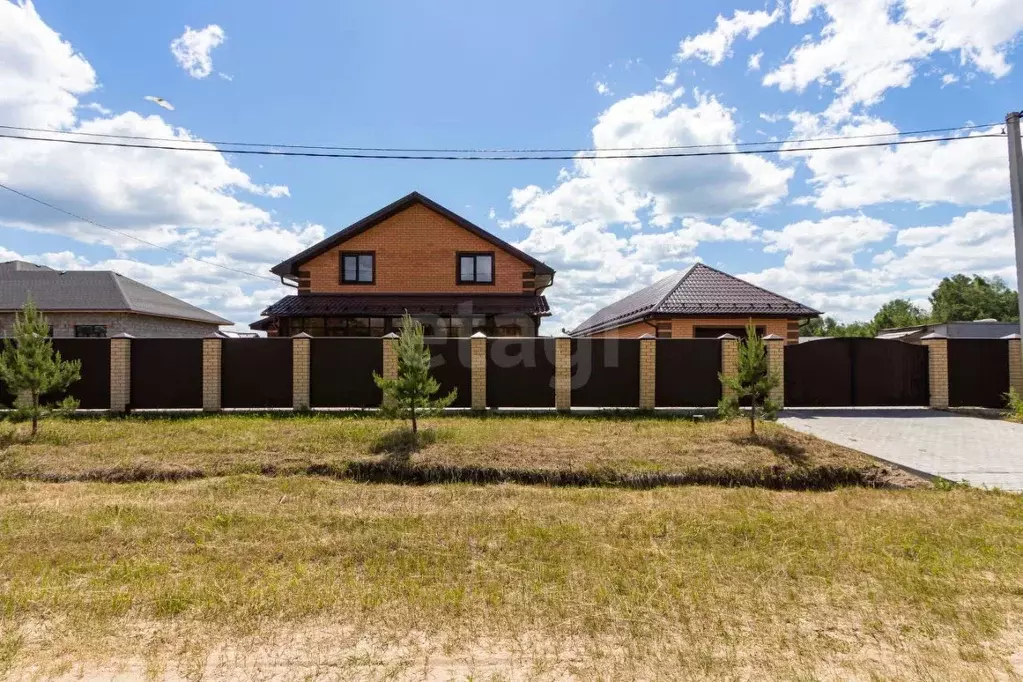 Дом в Тюменская область, Тюменский муниципальный округ, с. Перевалово, ... - Фото 1