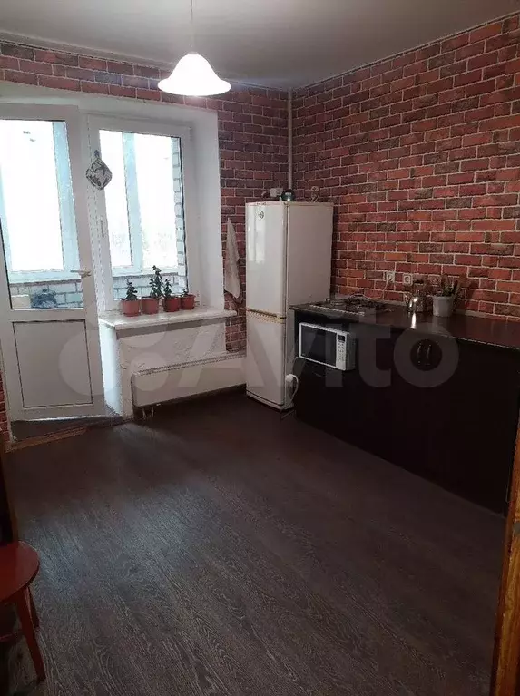 2-к. квартира, 53 м, 4/6 эт. - Фото 1