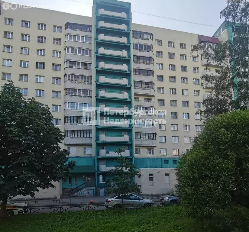 3-комнатная квартира: Санкт-Петербург, Индустриальный проспект, 27 ... - Фото 0