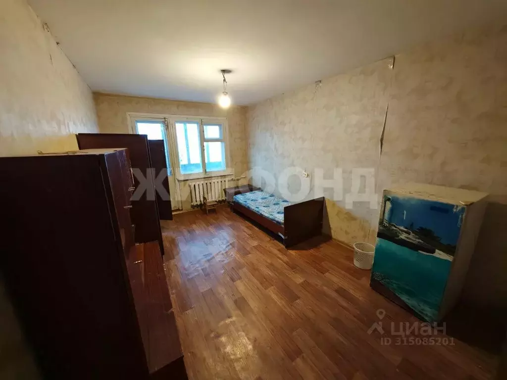 Комната Новосибирская область, Новосибирск ул. Петухова, 94 (18.0 м) - Фото 1