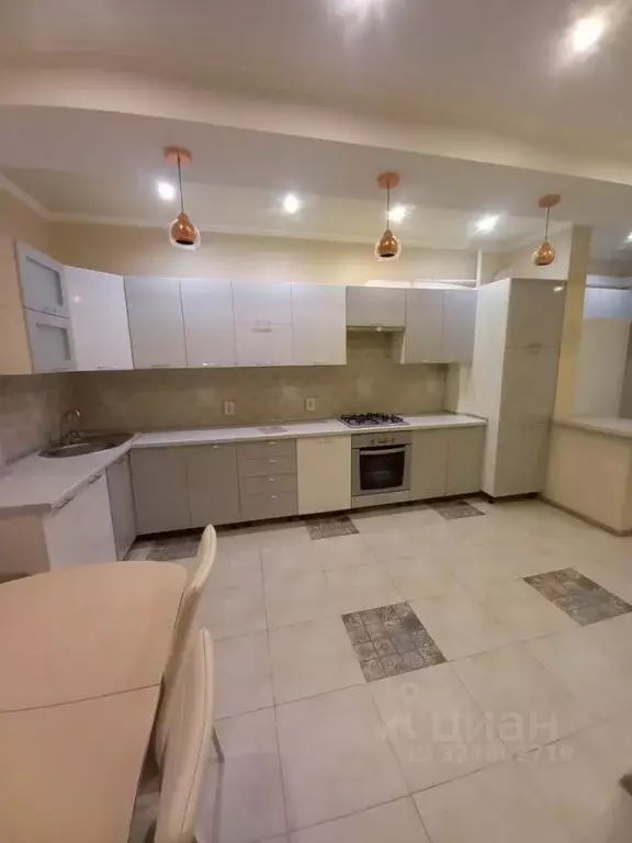 3-к кв. Севастополь ул. Репина, 1Б/1 (72.0 м) - Фото 1