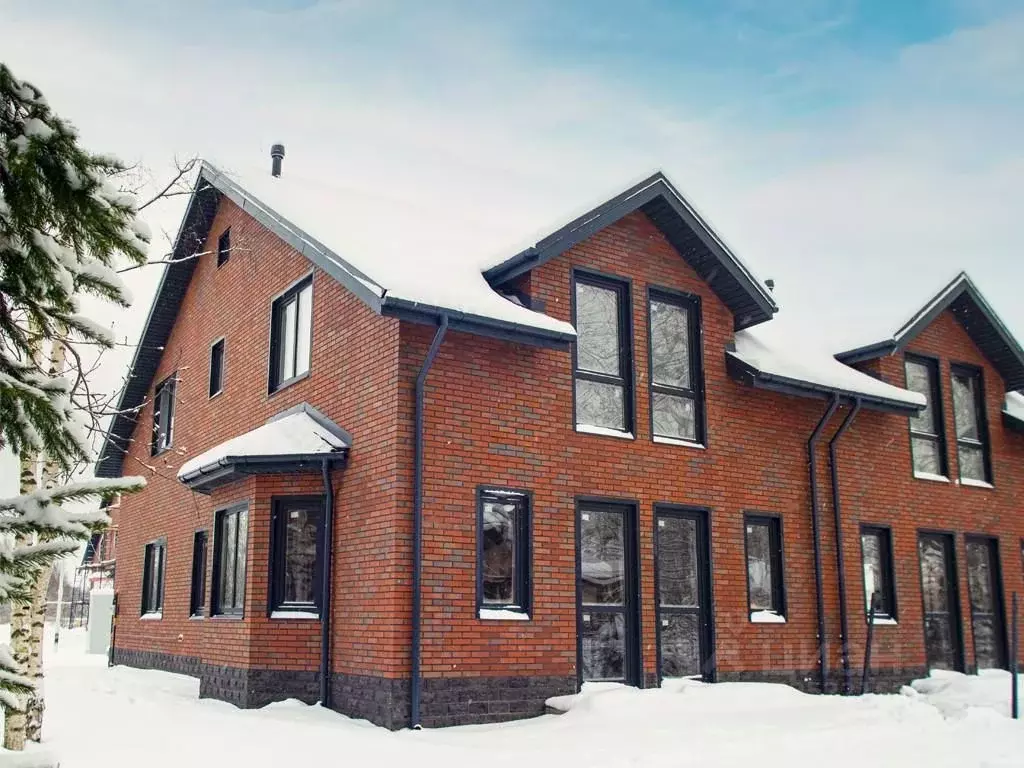 Таунхаус в Ленинградская область, Всеволожский район, Юкковское с/пос, ... - Фото 1