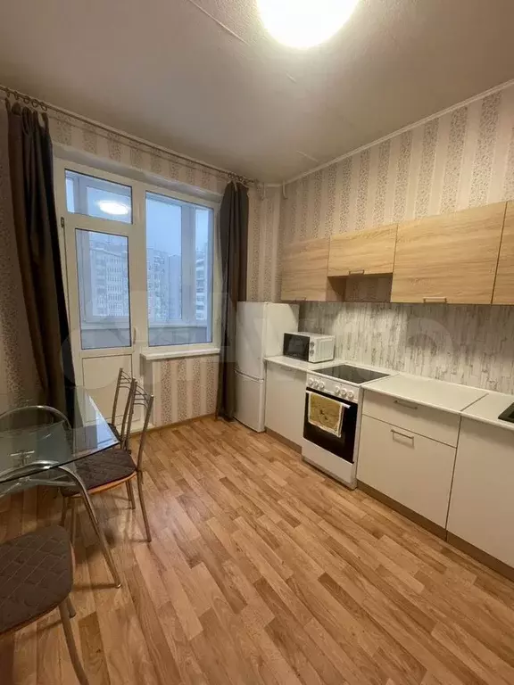 1-к. квартира, 41 м, 5/9 эт. - Фото 1