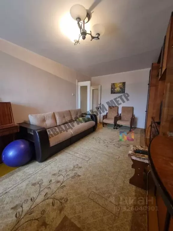 3-к кв. Калмыкия, Элиста 4-й мкр, 32 (60.0 м) - Фото 2