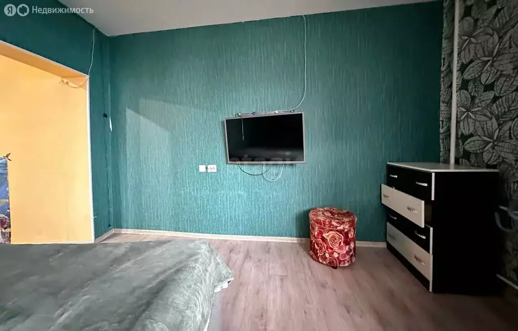 3-комнатная квартира: Туапсе, площадь Ильича, 4 (63 м) - Фото 2