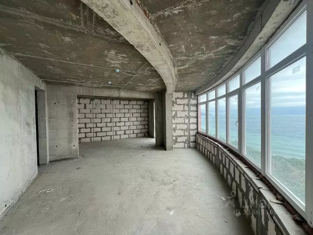 2-к кв. Крым, Ялта ул. Коммунаров, 20Б (82.8 м) - Фото 1