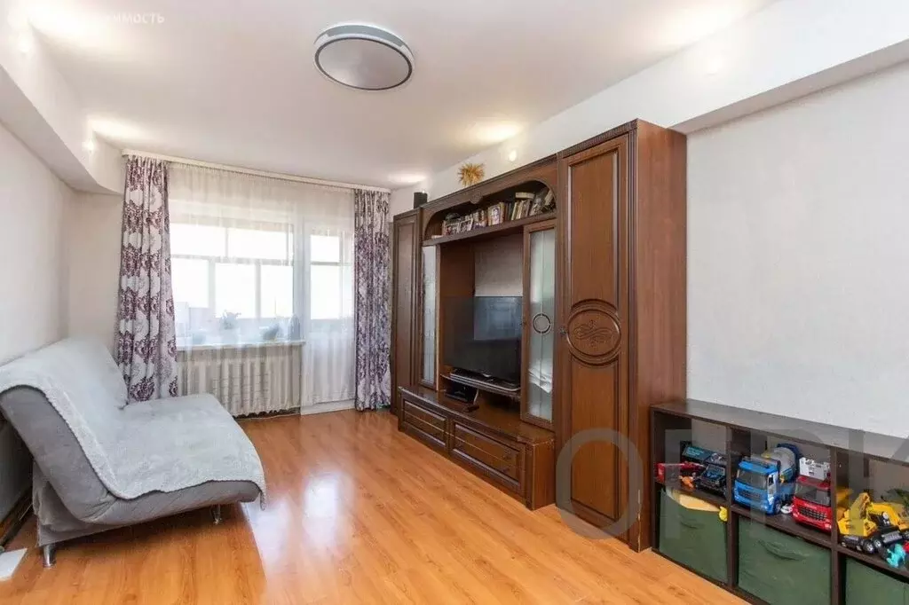 3-комнатная квартира: Уфа, улица Правды, 12 (59.2 м) - Фото 0