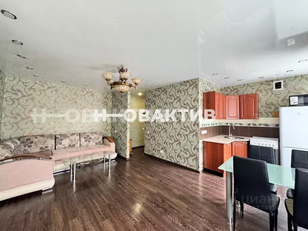 2-к кв. Новосибирская область, Новосибирск Советская ул., 58 (44.2 м) - Фото 1