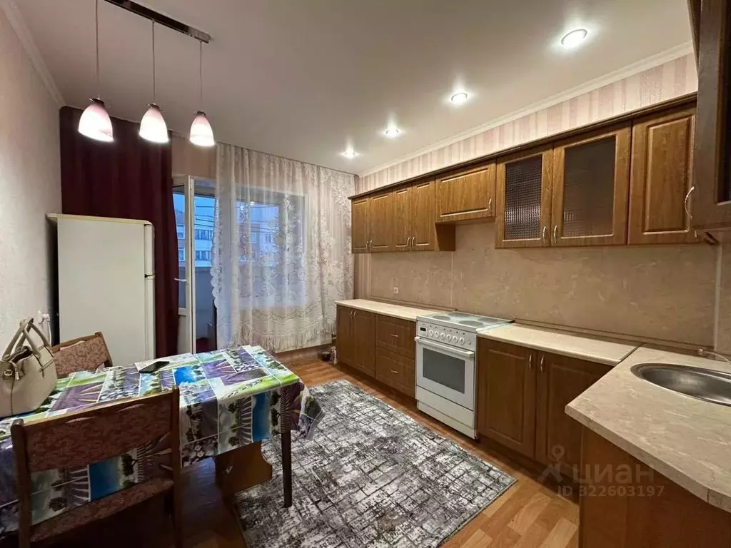 1-к кв. Белгородская область, Старый Оскол Степной мкр, 9 (52.0 м) - Фото 2