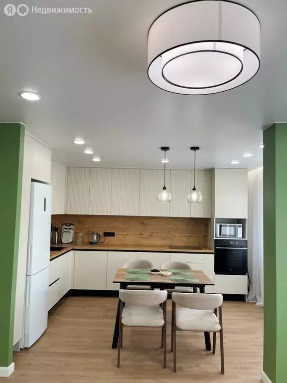 3-комнатная квартира: Верхняя Пышма, Зелёная улица, 1В (76.1 м) - Фото 1