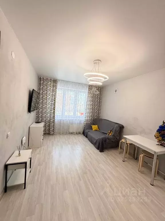 2-к кв. Кемеровская область, Кемерово Космическая ул., 2Б (50.0 м) - Фото 2