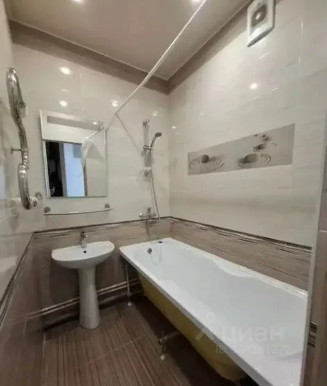 1-к кв. Ленинградская область, Гатчина Пушкинское ш., 13к1 (40.0 м) - Фото 1