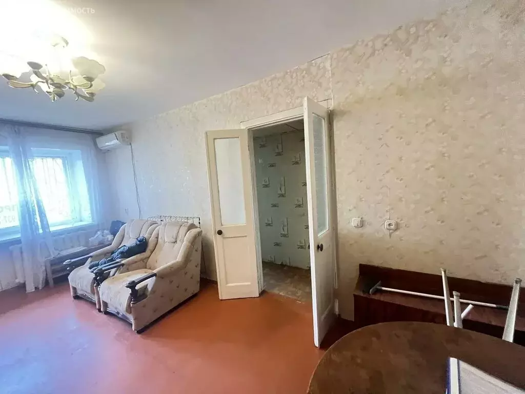 2-комнатная квартира: Волгоград, Рабоче-Крестьянская улица, 43 (42.5 ... - Фото 2