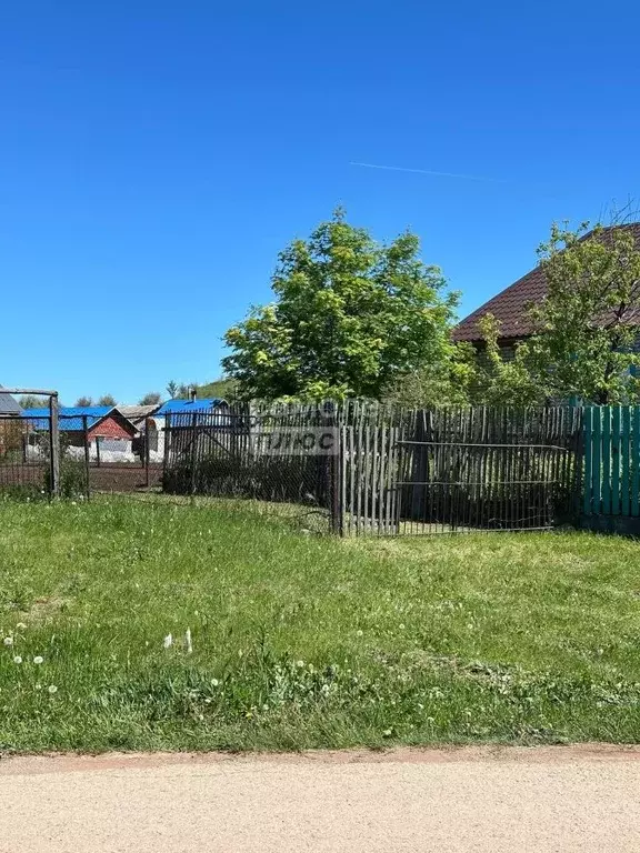 Участок в Башкортостан, Октябрьский Школьная ул. (8.0 сот.) - Фото 1