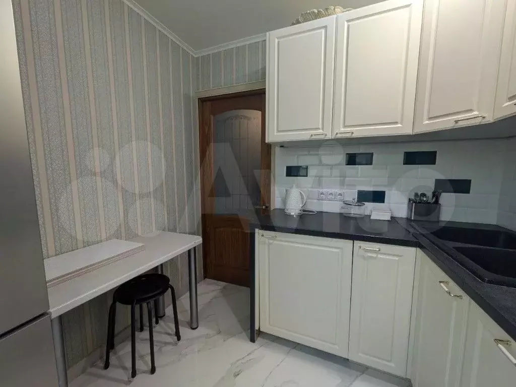2-к. квартира, 42,5 м, 1/5 эт. - Фото 0