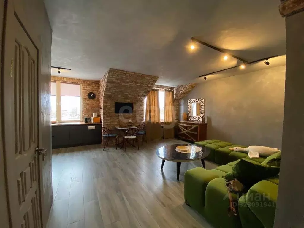 2-к кв. Калужская область, Боровск ул. Ленина, 60 (70.3 м) - Фото 1