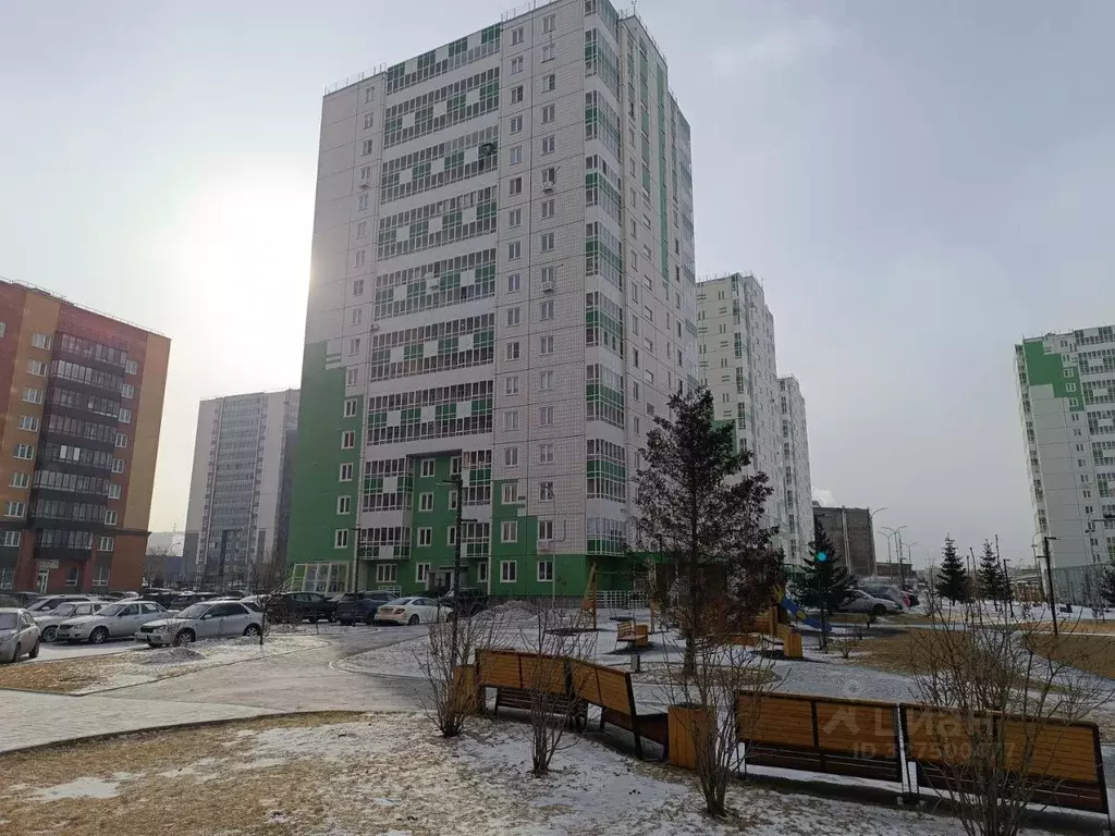 2-к кв. Красноярский край, Красноярск ул. Апрельская, 6Б (53.0 м) - Фото 1