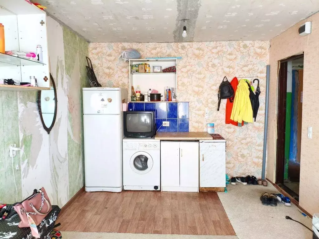 Комната Тюменская область, Тюмень ул. Максима Горького, 41а (16.8 м) - Фото 1