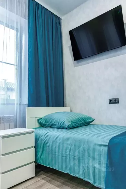 Комната Псковская область, Порхов ул. Красноармейская Слобода, 2Б ... - Фото 2