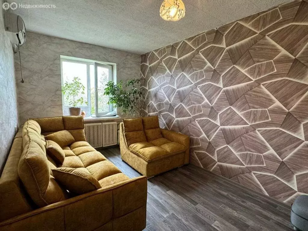 3-комнатная квартира: Благовещенск, Студенческая улица, 36 (71 м) - Фото 1