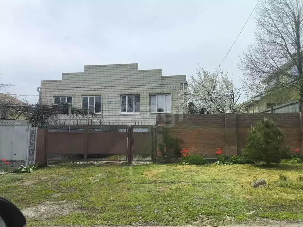 Дом в Ростовская область, Аксай ул. Ермака (345 м) - Фото 2