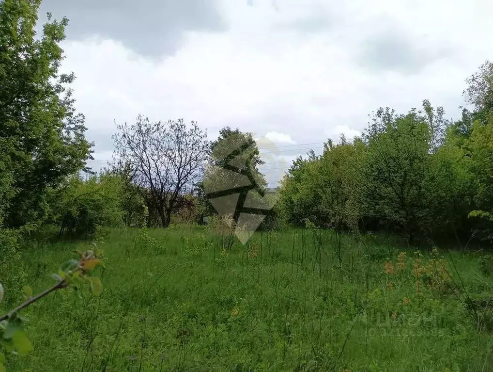 Дом в Белгородская область, Старый Оскол ул. Крутикова (30 м) - Фото 1