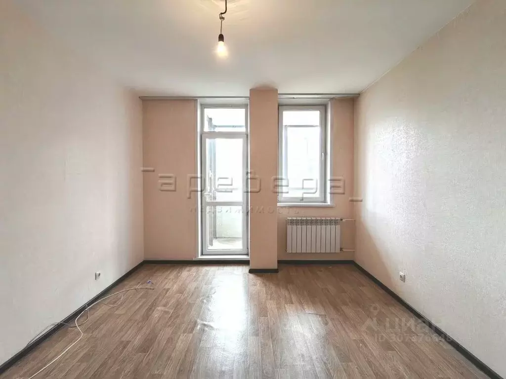 2-к кв. Красноярский край, Красноярск ул. Чернышевского, 77 (55.5 м) - Фото 1