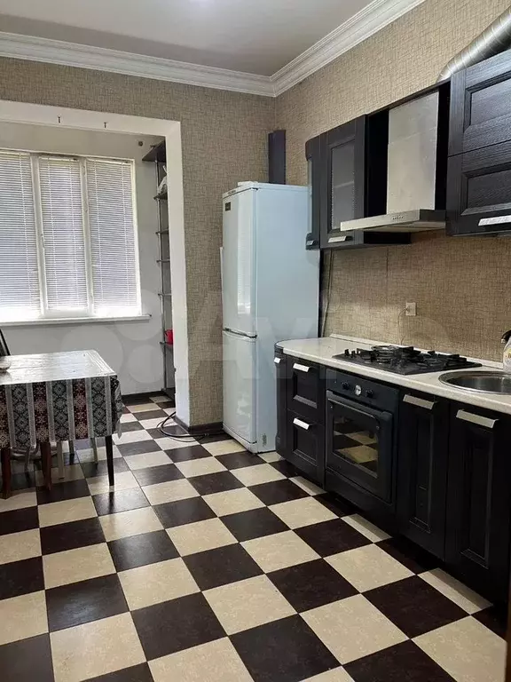 2-к. квартира, 55 м, 2/5 эт. - Фото 1