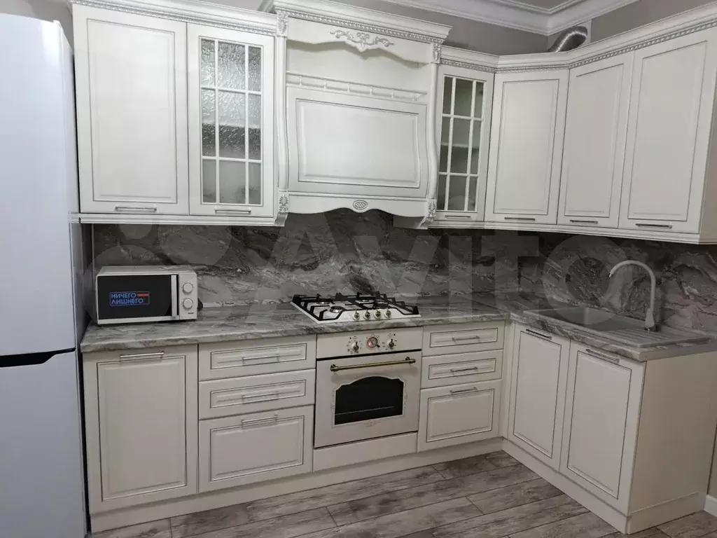 2-к. квартира, 90 м, 5/10 эт. - Фото 0