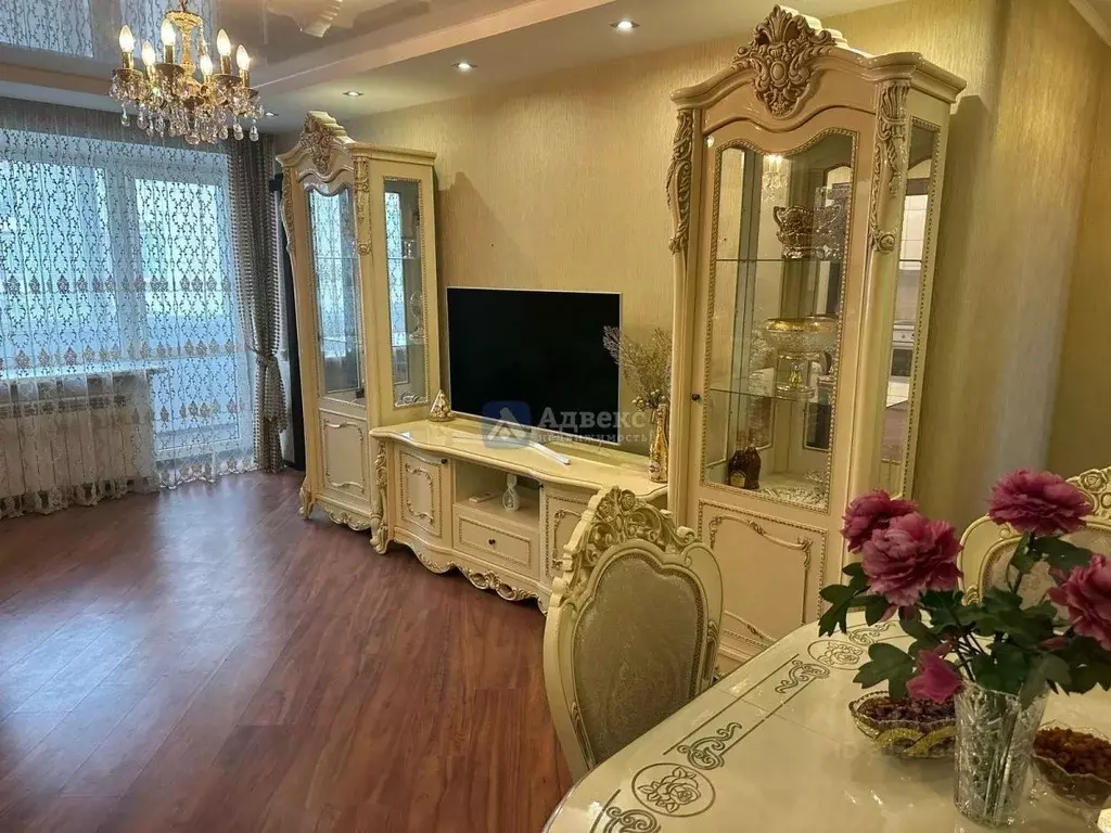 3-к кв. Тюменская область, Тюмень ул. Ватутина, 2 (58.3 м) - Фото 0