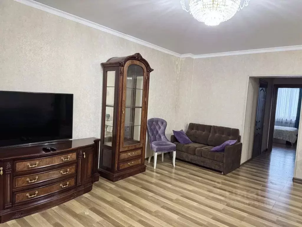 2-к кв. Северная Осетия, Владикавказ ул. Зураба Магкаева, 83к6 (71.0 ... - Фото 0