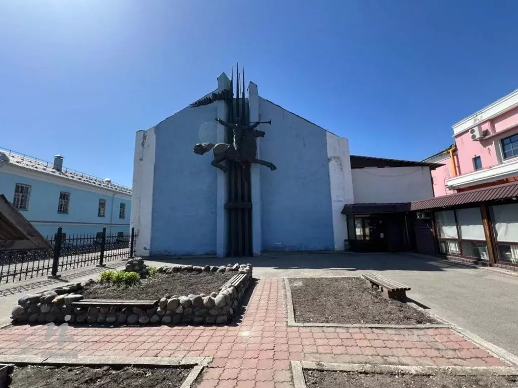 Помещение свободного назначения в Алтайский край, Барнаул просп. ... - Фото 0