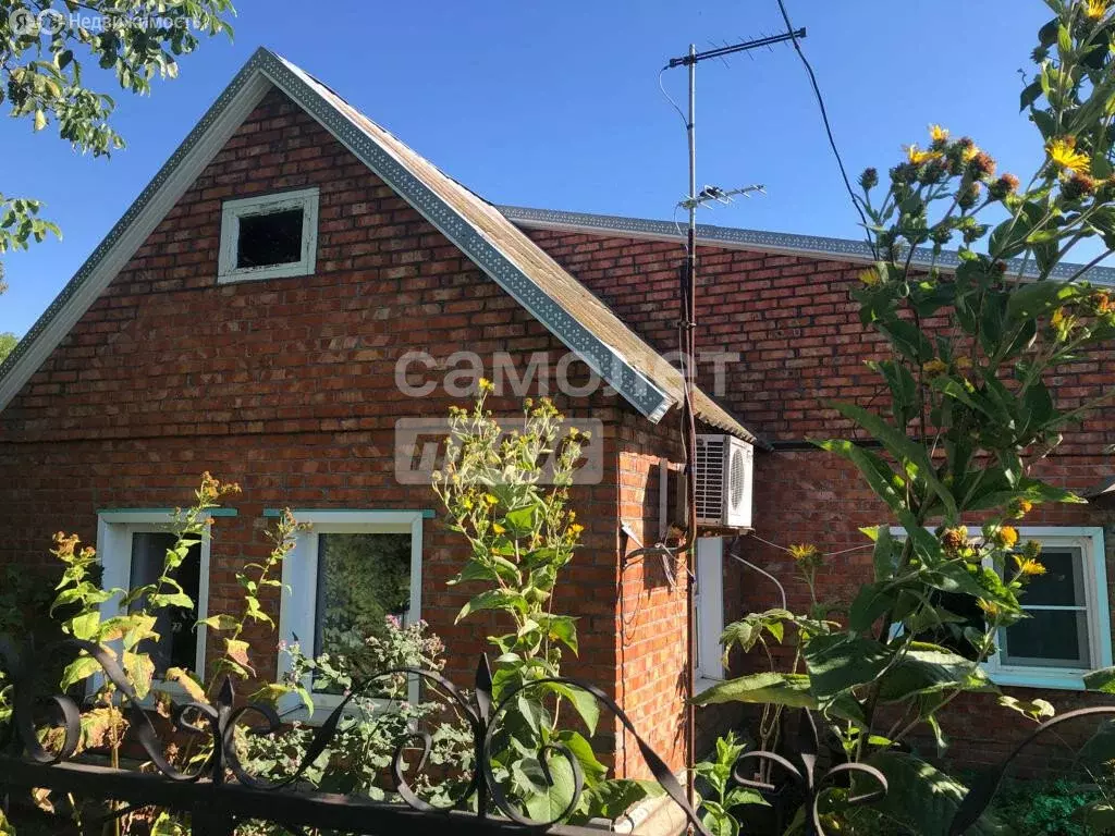 Дом в Старощербиновская, улица 8 Марта (104 м) - Фото 1