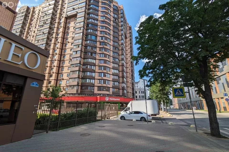 3-комнатная квартира: Краснодар, Центральный внутригородской округ, ... - Фото 1