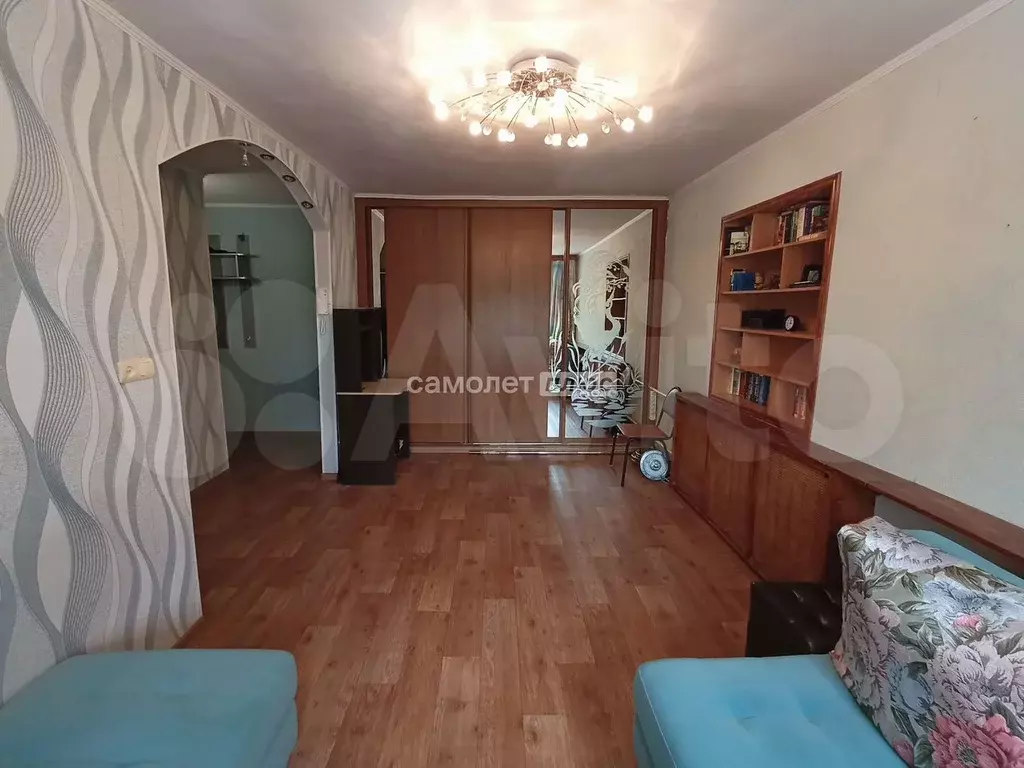 1-к. квартира, 31,8 м, 4/4 эт. - Фото 0