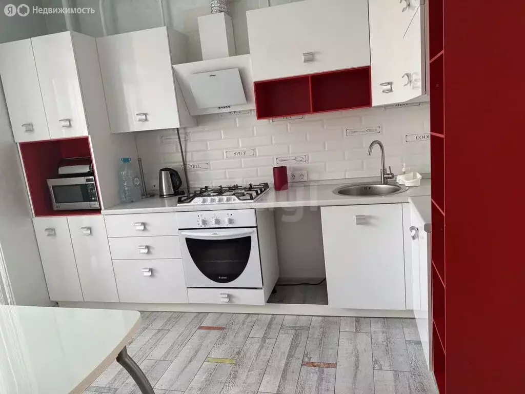 1-комнатная квартира: Тверь, улица Коробкова, 20к1 (38.7 м) - Фото 0