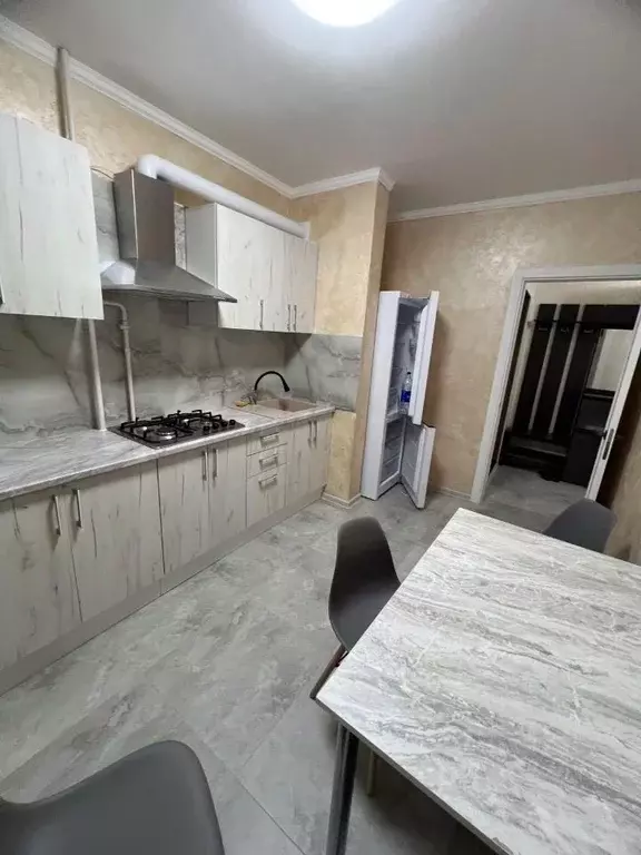 3-к кв. Крым, Симферополь ул. Бородина, 2 (75.0 м) - Фото 1